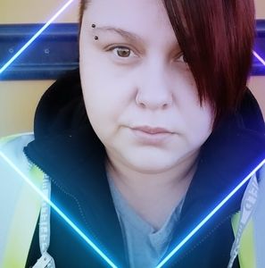 Meet your Posher, Tehra-lee